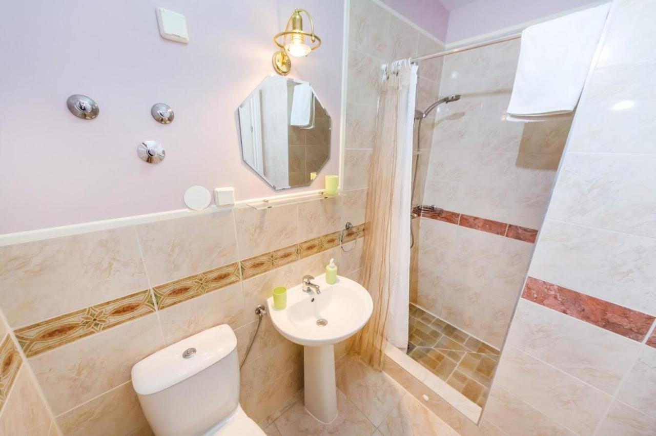 Apartments With A Parking Space Zaton, Zadar - 15000 자톤 외부 사진